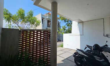 Rumah Baru Minimalis Disewakan, di Cokroaminoto Ubung, Denpasar Area