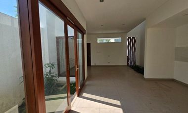 Rumah Baru Minimalis Disewakan, di Cokroaminoto Ubung, Denpasar Area