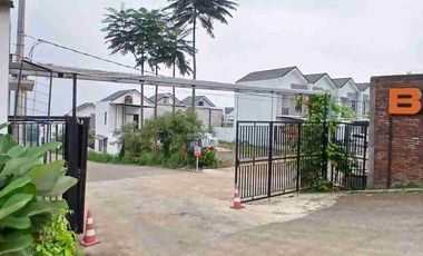 Rumah Asri Berkabut Harga Terjangkau 7 menit ke Stasiun Woosh Padalarang dekat Wisata Lembang