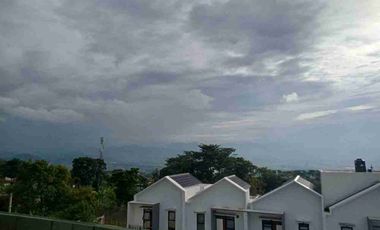 Rumah Asri Berkabut Harga Terjangkau 7 menit ke Stasiun Woosh Padalarang dekat Wisata Lembang