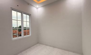 Rumah Mewah Cikeas Cibubur  2 Lantai Pinggir Jalan Dekat Tol