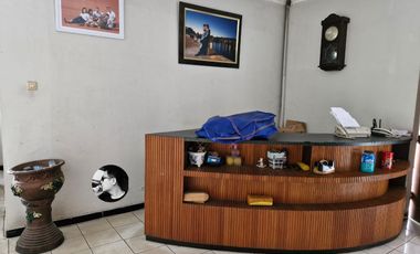 Dijual Rumah dan Toko Bangunan Aktif Lokasi Super Strategis Yogyakarta Luas 1151m²