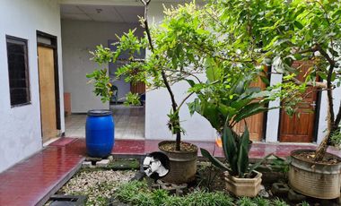 Dijual Rumah dan Toko Bangunan Aktif Lokasi Super Strategis Yogyakarta Luas 1151m²