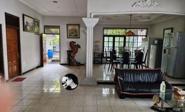 Dijual Rumah dan Toko Bangunan Aktif Lokasi Super Strategis Yogyakarta Luas 1151m²