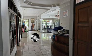 Dijual Rumah dan Toko Bangunan Aktif Lokasi Super Strategis Yogyakarta Luas 1151m²