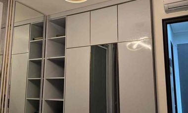 dijual cepat rumah minimalis semi furnish di summarecon mutiara makassar 2 lantai