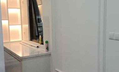 dijual cepat rumah minimalis semi furnish di summarecon mutiara makassar 2 lantai
