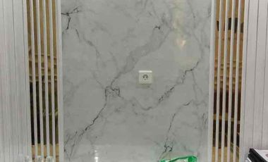 dijual cepat rumah minimalis semi furnish di summarecon mutiara makassar 2 lantai