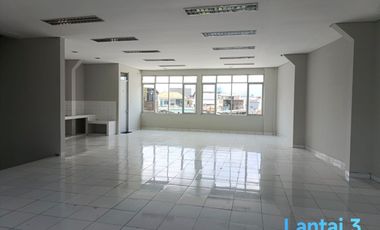 RUKO KOMERSIL TENGAH KOTA 3 LANTAI SIAP PAKAI DI MAINROAD PUNGKUR BANDUNG