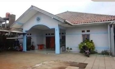 RUMAH ASRI IDAMAN LUAS TERAWAT SIAP HUNI DI MARGAHAYU PERMAI BANDUNG