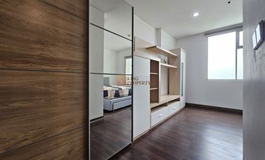 New Unit Dengan Furnished Baru, Disewakan Apartemen AKR Gallery West Residences 1BR Siap Huni, Akses Coonecting AKR Office Tower Kebon Jeruk