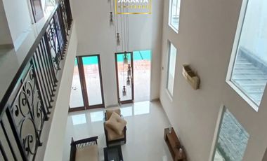 Rumah Bagus Siap Huni area Kemang Jakarta Selatan