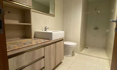 Disewakan Kantor Minimalis 97 M2 di Soho Pancoran, Harga Kompetitif Bebas Overtime