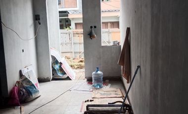 Rumah Jakarta Selatan American Classic di Perumahan Elit Murah