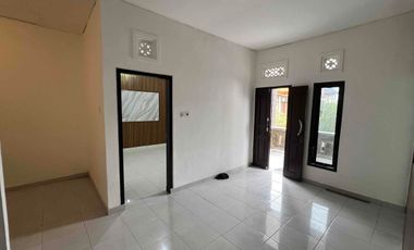 Rumah Lantai 2 Siap Huni Di Abianbase Dalung Dkt Buduk Sempidi Kapal Lukluk Padonan Canggu