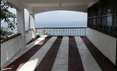 Casa en Venta con Vista al Mar de 5 Habitaciones con 535 M2