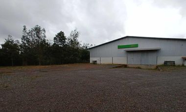 Complejo de Naves Bodegas Industriales de arriendo en Tarqui a 30 minutos de cuenca sector redondel Cumbe Tarqui Complejo industrial