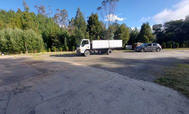 Complejo de Naves Bodegas Industriales de arriendo en Tarqui a 30 minutos de cuenca sector redondel Cumbe Tarqui Complejo industrial