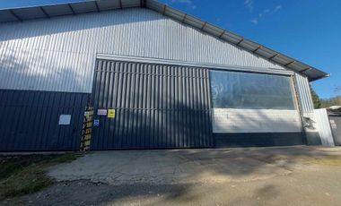 Complejo de Naves Bodegas Industriales de arriendo en Tarqui a 30 minutos de cuenca sector redondel Cumbe Tarqui Complejo industrial