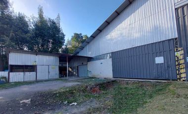 Complejo de Naves Bodegas Industriales de arriendo en Tarqui a 30 minutos de cuenca sector redondel Cumbe Tarqui Complejo industrial