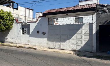 Renta habitación con baño, incluye servicios. San Pedro Cholula