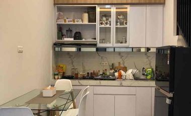 BAWAH HARGA PASAR Rumah Gaya Scandinavian  Siap Huni  dengan Private Pool dekat Toll Andara di Cipedak Jakarta Selatan
