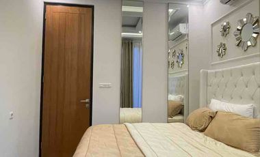 BAWAH HARGA PASAR Rumah Gaya Scandinavian  Siap Huni  dengan Private Pool dekat Toll Andara di Cipedak Jakarta Selatan