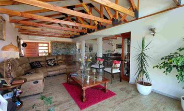 Hermosa casa en Condominio de Talca a minutos de todo.