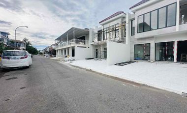 DIJUAL RUMAH MEWAH METROPOLITAN RESIDENCE MAKASSAR
