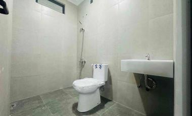 DIJUAL RUMAH MEWAH METROPOLITAN RESIDENCE MAKASSAR