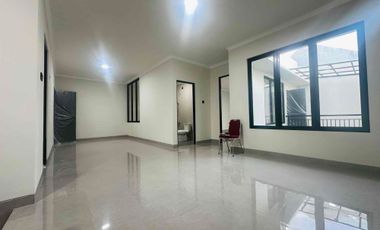 DIJUAL RUMAH MEWAH METROPOLITAN RESIDENCE MAKASSAR