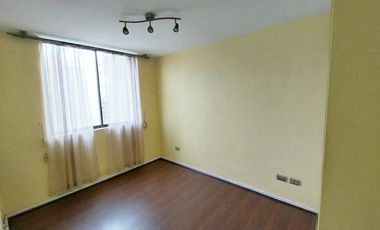 Cómodo departamento 2 dormitorios 2 baños vista oriente calle huérfanos metro santa ana