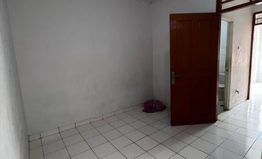 Rumah Taman Palem Lestari Dijual Harga Murah Siap Huni Blok Bagus Tidak Banjir Kalideres Cengkareng Jakarta Barat