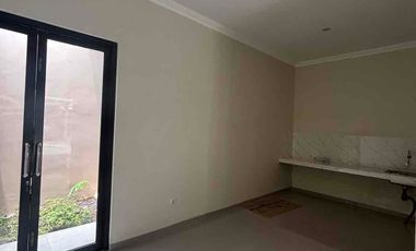 Disewakan rumah fresh baru belum pernah ditempati di Pandanaran Hills Semarang