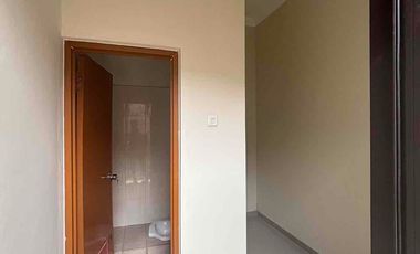 Disewakan rumah fresh baru belum pernah ditempati di Pandanaran Hills Semarang