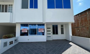 VENTA DE CASA EN LA Unidad residencial villas del parque en Jamundi