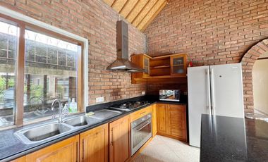 Rumah Semi Villa Nyaman di Sanur Kauh – Freehold