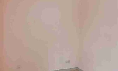 D sewa rumah golf lake