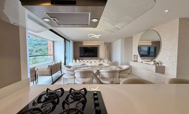 Amoblado Exclusivo Apartamento piso 23 Poblado