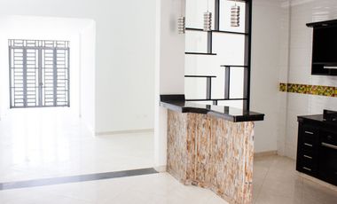 CASA EN VENTA EN EL CENTRO – ACACÍAS, META