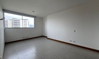 Apartamento en Arriendo en Loma del Esmerdal, Envigado