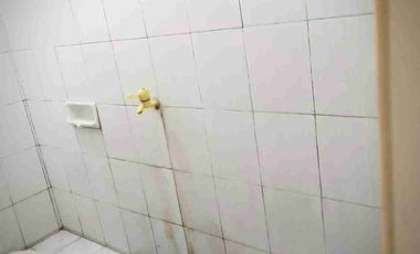 Di sewakan kost kostan murah dan nyaman dekat jalan raya utama di jl.sersan aning depok