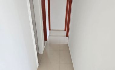 ARRIENDO APTO ALTOS DE CAÑAVERAL 5 ETAPA