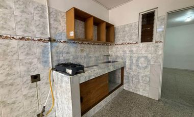 ARRIENDO APARTAESTUDIO CAMPO VALDES