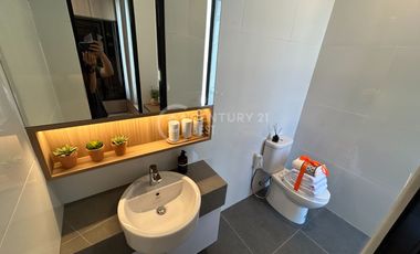 Rumah 2 lantai dekat Rumah sakit wahidin Makassar