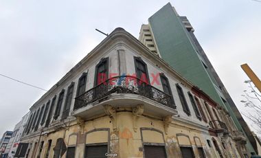 Venta De Casona Republicana