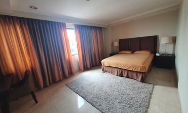 Disewa Apartemen Bukit Golf Pondok Indah furnish 4BR uk 385m﻿ at Jakarta Selatan