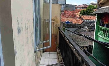 RUMAH MURAH BAGUS SIAP HUNI AKSEA MBL DEKAT KE JAKLINGKO SHM CONDET