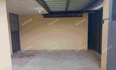 VENDO CASA !144m2 a pasos Av Cóndor Ñan, amplio lote a 5 mnts Metro Quitumbe. BARRIO MUYULLACTA-QUITUMBE