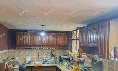 VENDO CASA !144m2 a pasos Av Cóndor Ñan, amplio lote a 5 mnts Metro Quitumbe. BARRIO MUYULLACTA-QUITUMBE